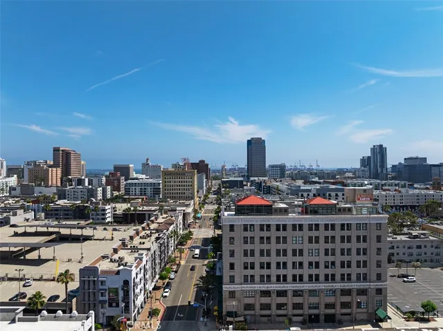 $635,000 | 100 West 5th Street, Unit 3G, Long Beach, CA 90802