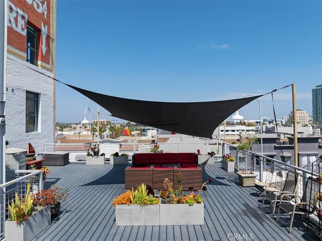 $635,000 | 100 West 5th Street, Unit 3G, Long Beach, CA 90802