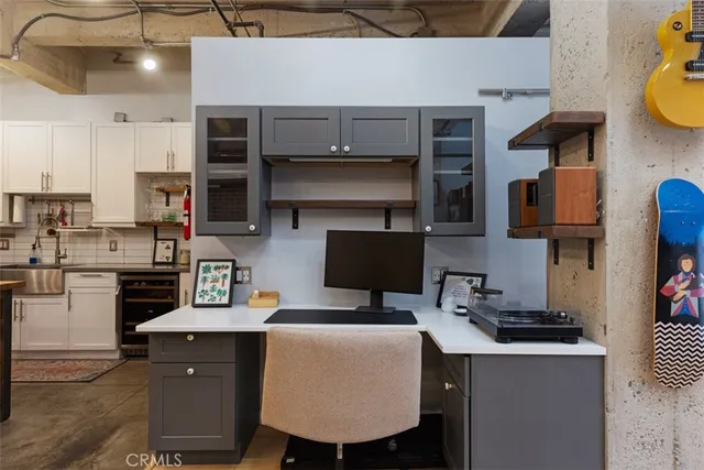 $635,000 | 100 West 5th Street, Unit 3G, Long Beach, CA 90802