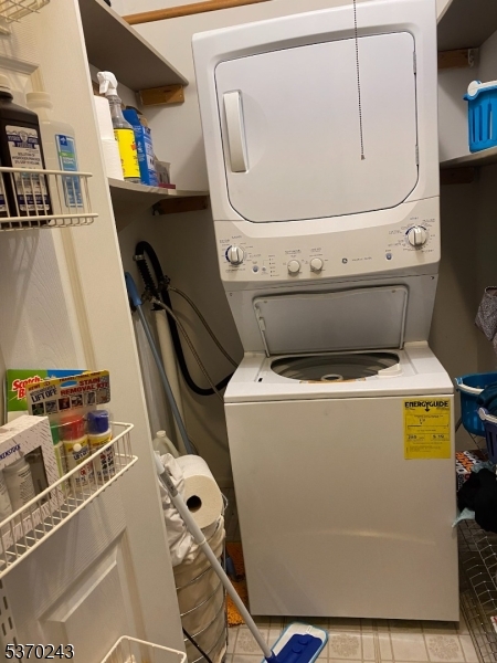 73 Farm Road Hillsborough, NJ 08844 - Photo 15 of 26 a utility room with dryer and washer