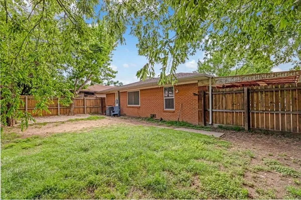 $299,000 | 713 Bailey Street, Denton, TX 76205