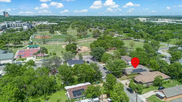 $299,000 | 713 Bailey Street, Denton, TX 76205