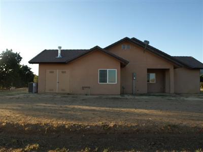 2353 Cove S Reedley Ca Reedley, CA 93654 - Photo 2 of 19 Gallery Image 2