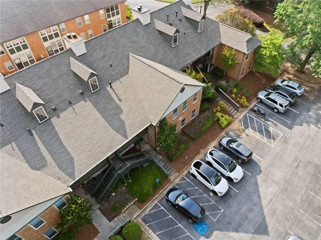 $1,900 | 717 Beaufort Circle, Duluth, GA 30096