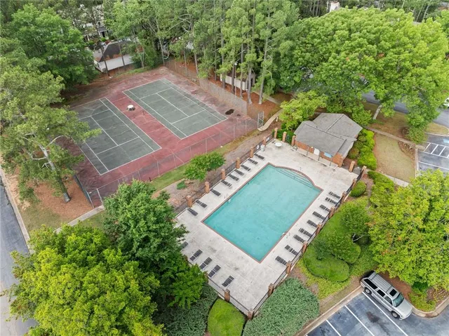 $1,900 | 717 Beaufort Circle, Duluth, GA 30096