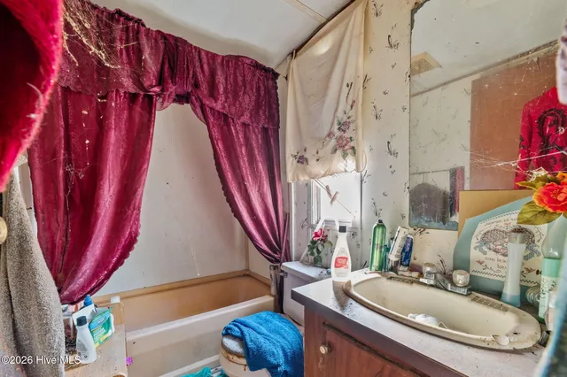 $19,000 | 209 Carls Woods Drive, Pinetown, NC 27865