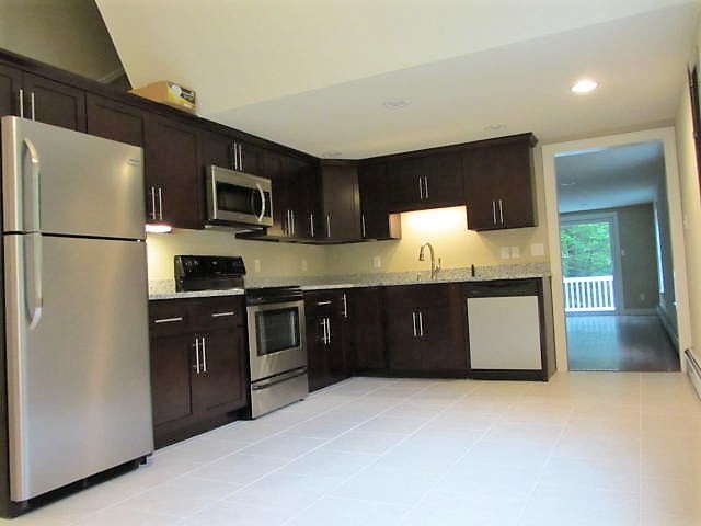 14 Sampson Road Rochester, NH 03867 - Photo 32 of 36