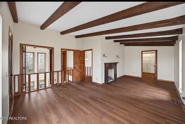 $575,000 | 2400 Burgess Falls Road, Cookeville, TN 38506