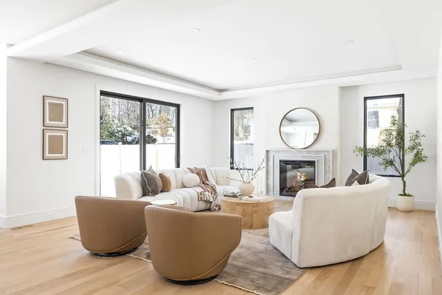 $3,180,000 | 3 Hancock Road, Needham, MA 02492