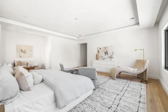 $3,180,000 | 3 Hancock Road, Needham, MA 02492