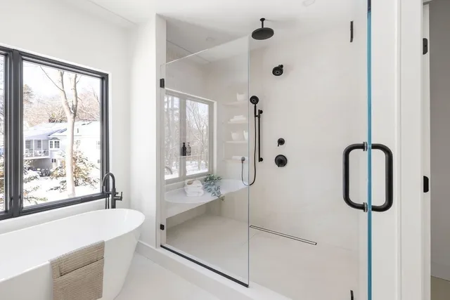 $3,180,000 | 3 Hancock Road, Needham, MA 02492