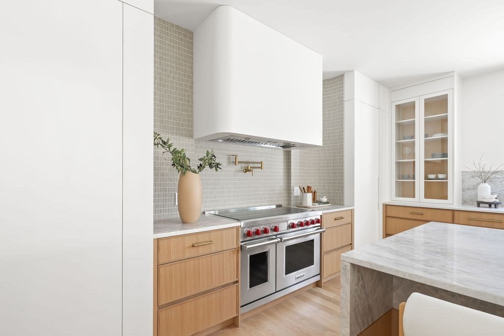 3 Hancock Road Needham, MA 02492 - Photo 7 of 36