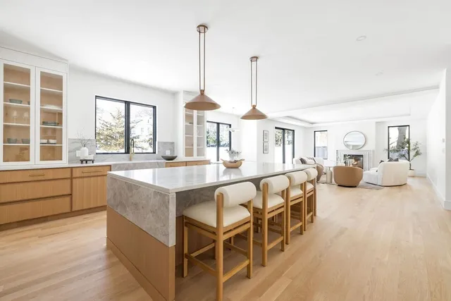 $3,180,000 | 3 Hancock Road, Needham, MA 02492