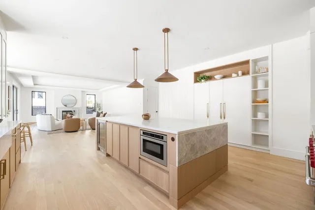 $3,180,000 | 3 Hancock Road, Needham, MA 02492