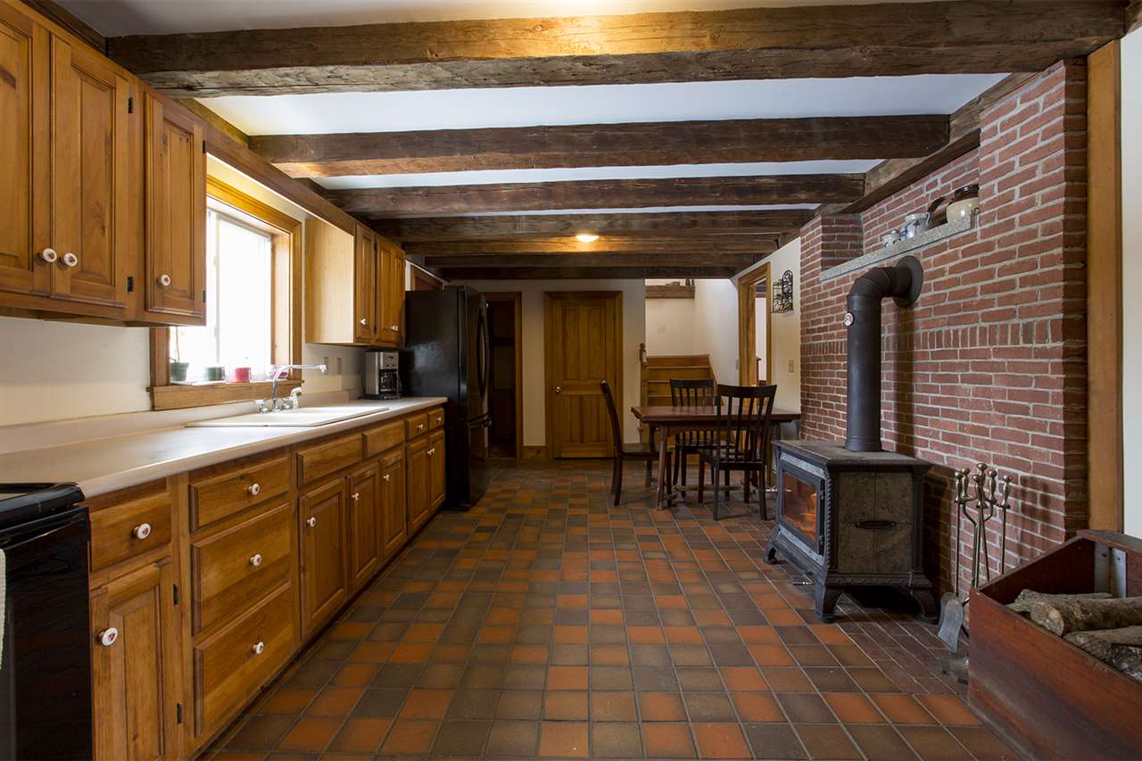 196 Stage Road Nottingham, NH 03290 - Photo 14 of 40 Gallery Image 14