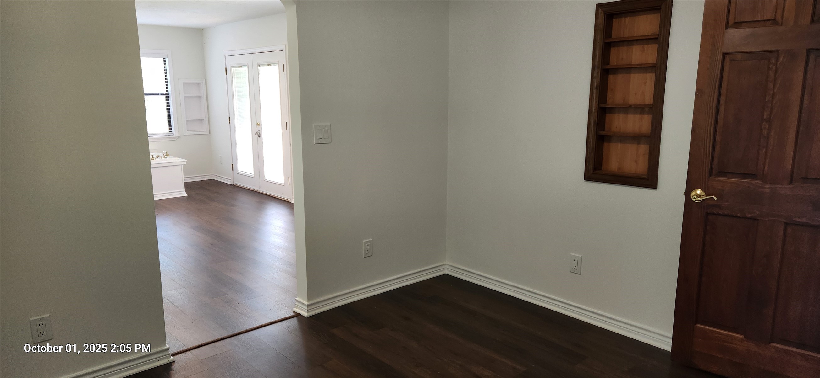 121 North Point Drive North Trinity, TX 75862 - Photo 29 of 37 an empty room with wooden floor and windows