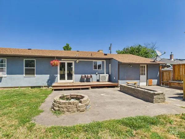 $390,000 | 1428 Bryden Avenue, Lewiston, ID 83501