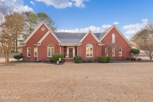 $649,000 | 129 Pepper Tree Road, Jackson, TN 38305