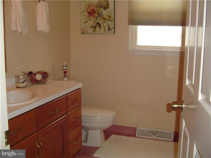 1019 Magnolia Road Vineland, NJ 08360 - Photo 14 of 18 Half Bath