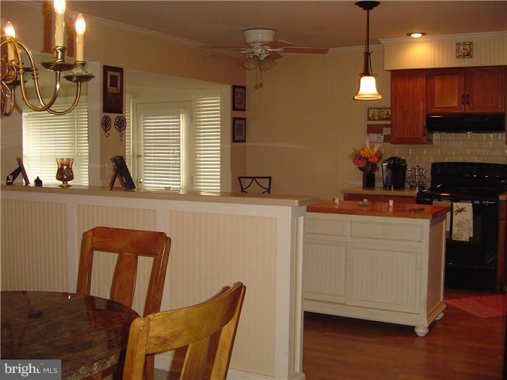 1019 Magnolia Road Vineland, NJ 08360 - Photo 9 of 18 Kitchen