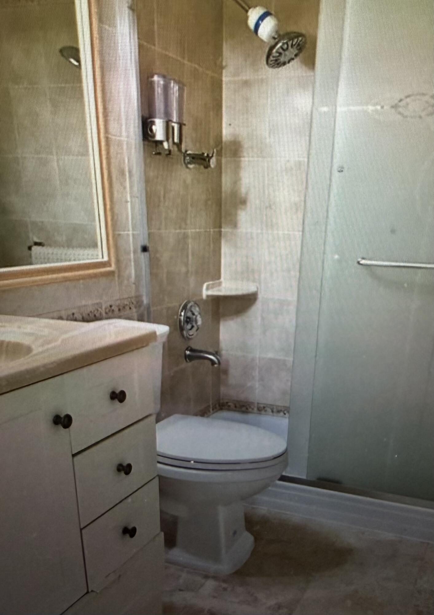 2038 Exeter C Boca Raton, FL 33434 - Photo 8 of 17 IMG_5610