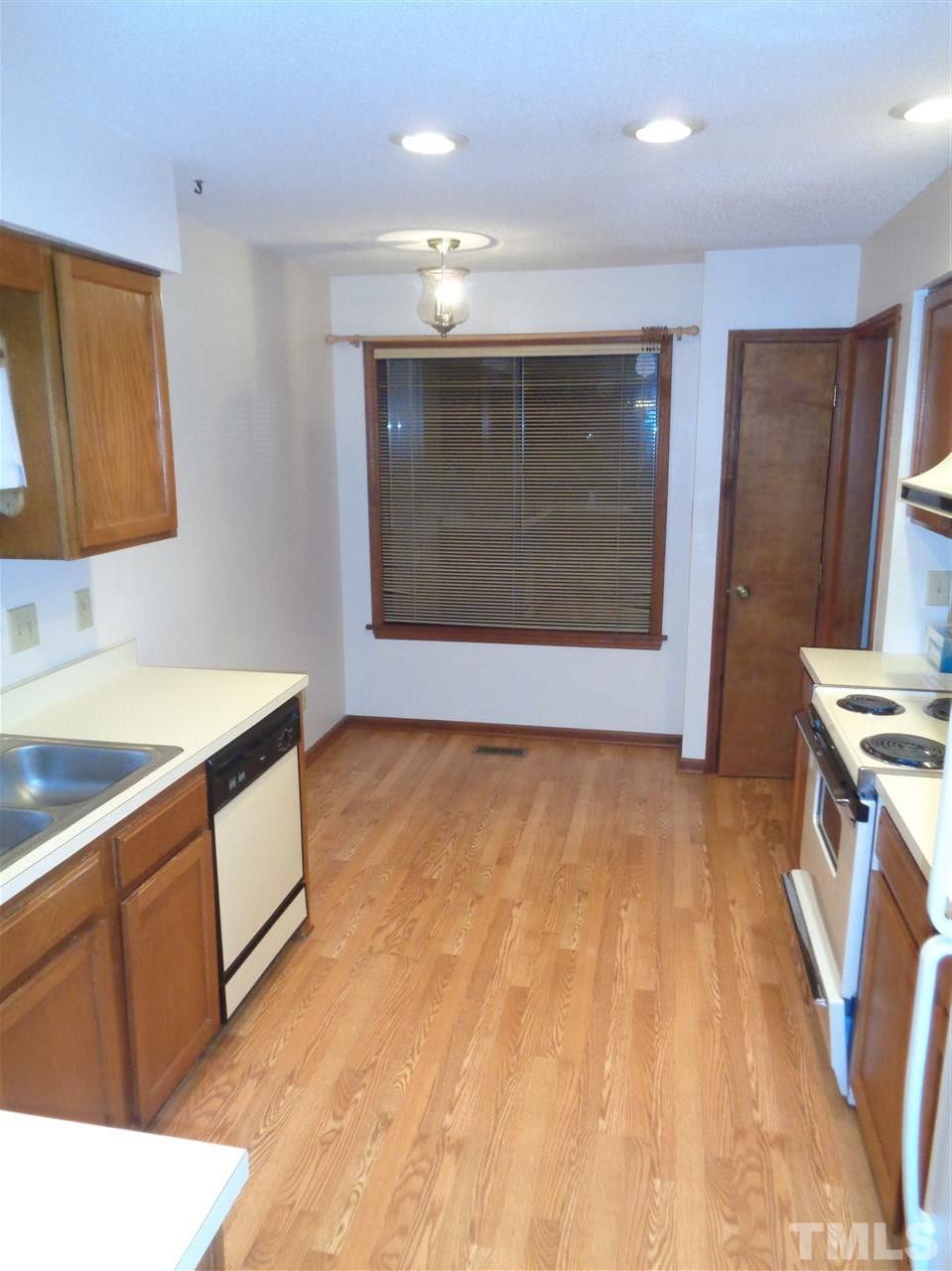 5912 Carmel Lane Raleigh, NC 27609 - Photo 12 of 19