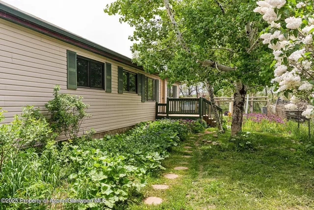 $139,900 | 1100 West Jefferson Avenue, Unit 15, Hayden, CO 81639