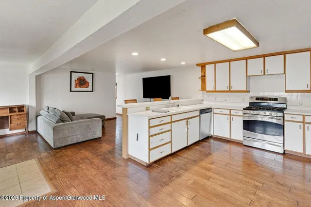 $139,900 | 1100 West Jefferson Avenue, Unit 15, Hayden, CO 81639