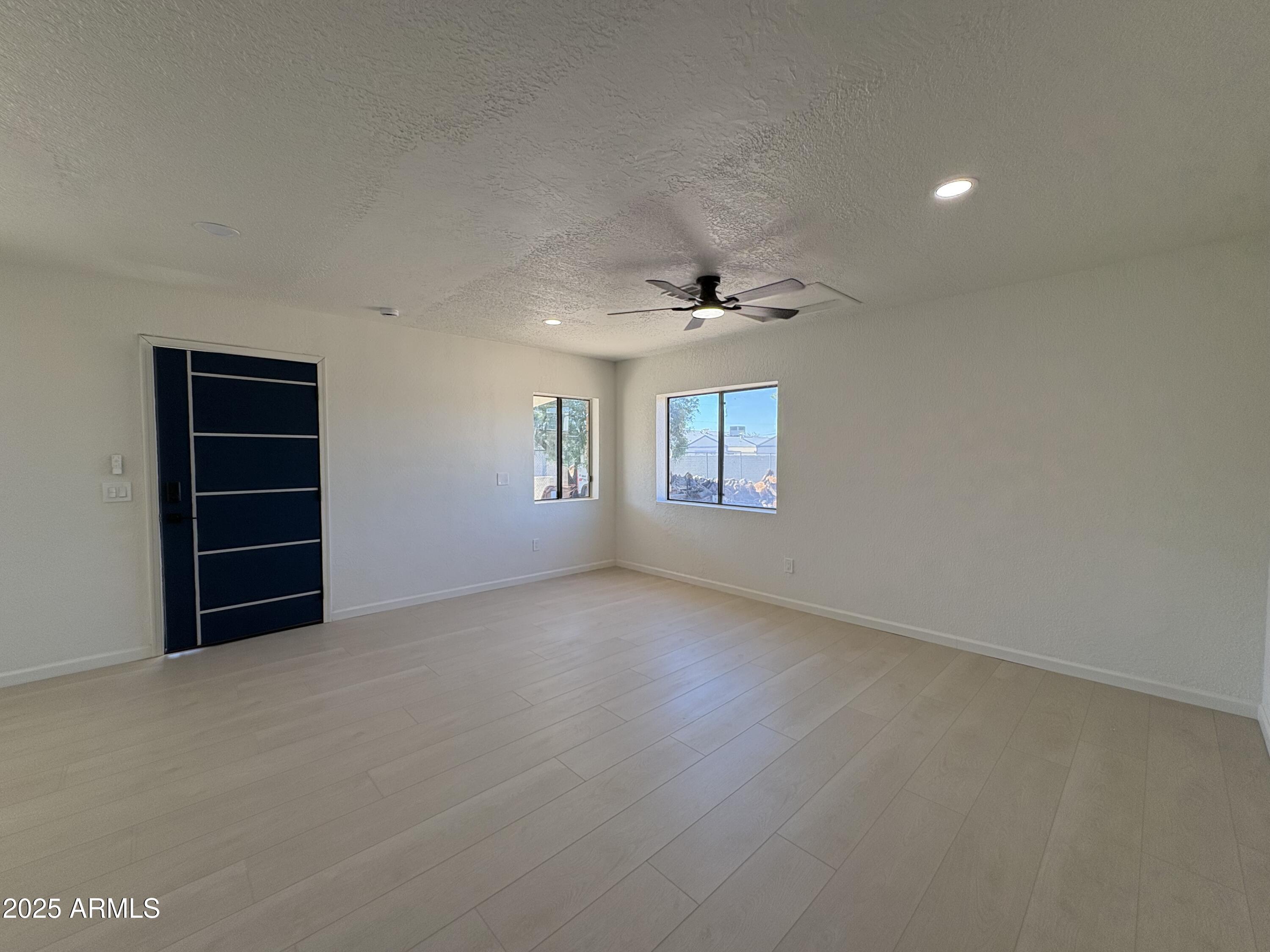 4004 West Wescott Drive, Unit C Glendale, AZ 85308 - Photo 8 of 17 Photo Nov 06 2025, 12 10 45 PM