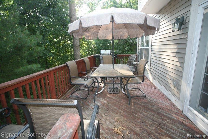 6577 Summit Ridge Court, Unit 48 Clarkston, MI 48346 - Photo 19 of 20 Private Deck