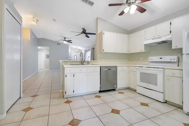 $329,000 | 114 Sundance Court, Winter Springs, FL 32708