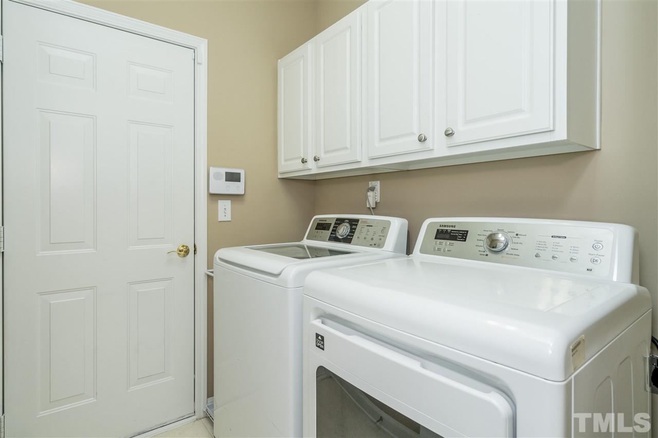 5405 Brandy Bay Road Raleigh, NC 27613 - Photo 16 of 23 Washer & Dryer convey!