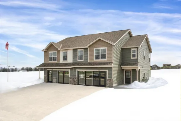$359,990 | 1916 Highview Terrace, Shakopee, MN 55379
