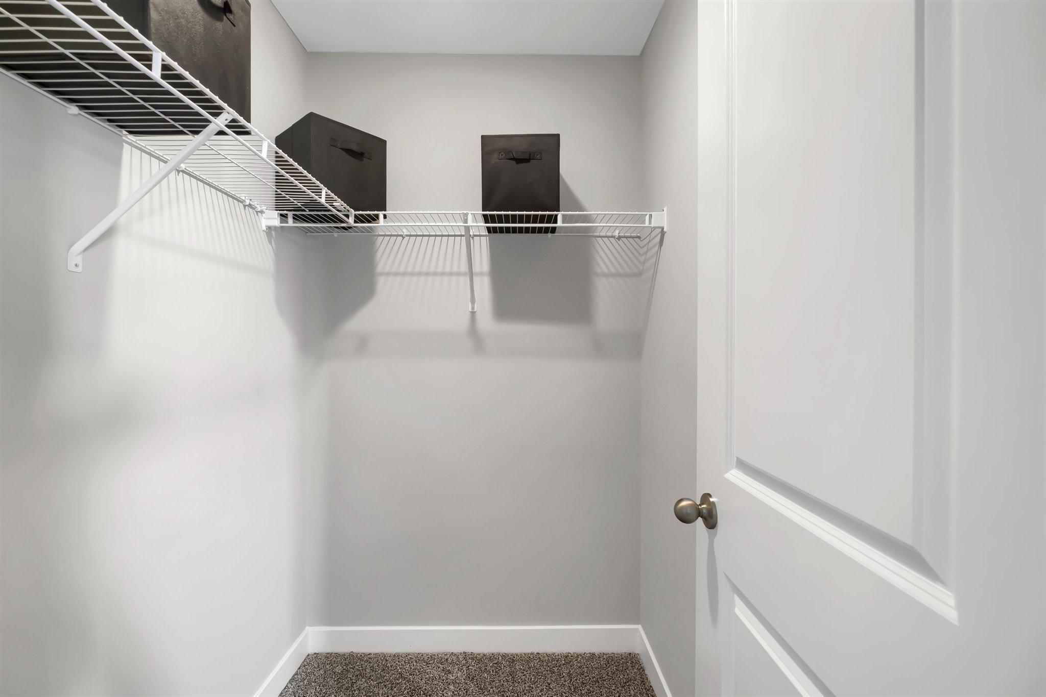 1916 Highview Terrace Shakopee, MN 55379 - Photo 19 of 36