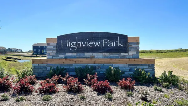 $359,990 | 1916 Highview Terrace, Shakopee, MN 55379