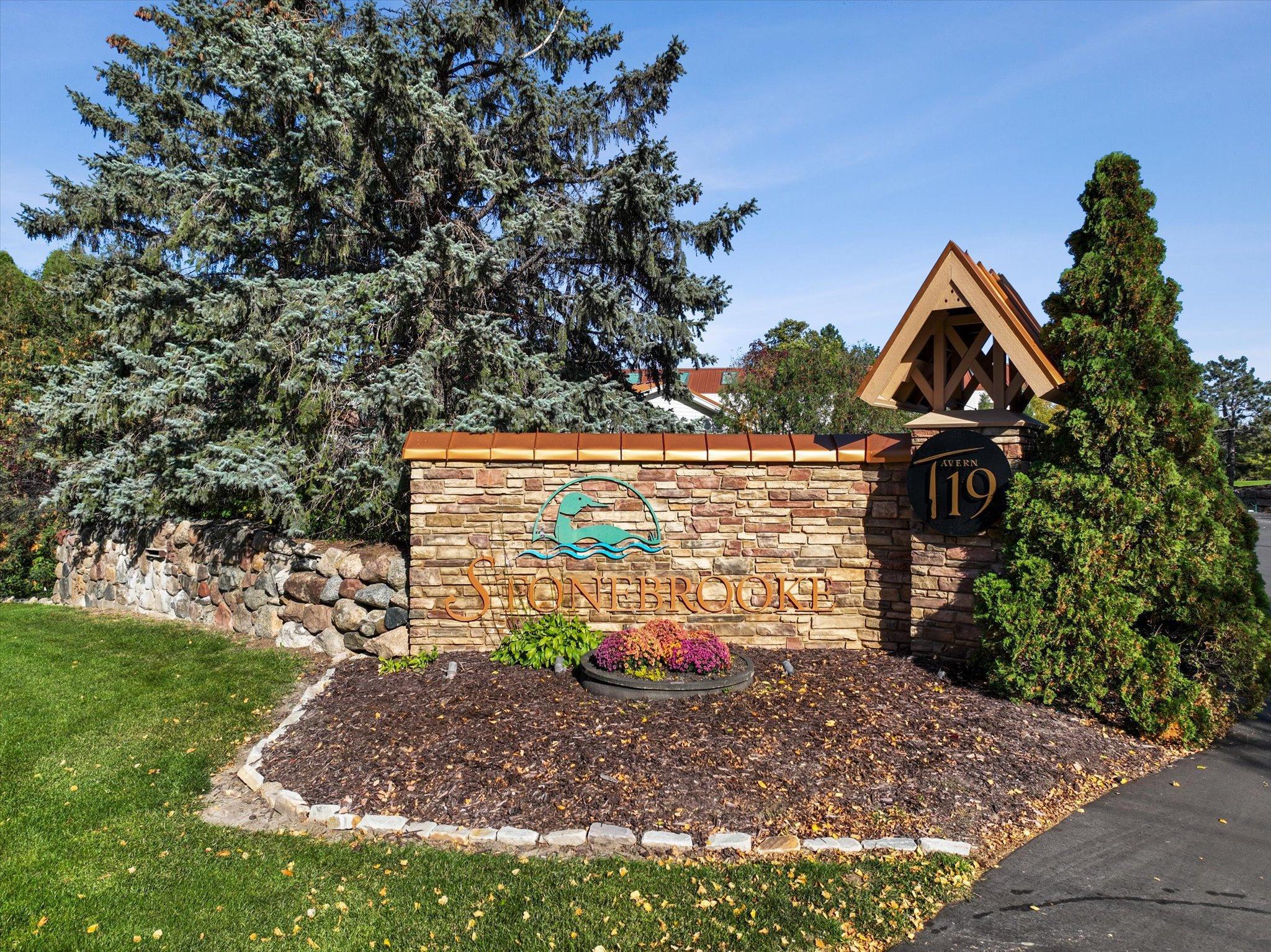 1916 Highview Terrace Shakopee, MN 55379 - Photo 35 of 36