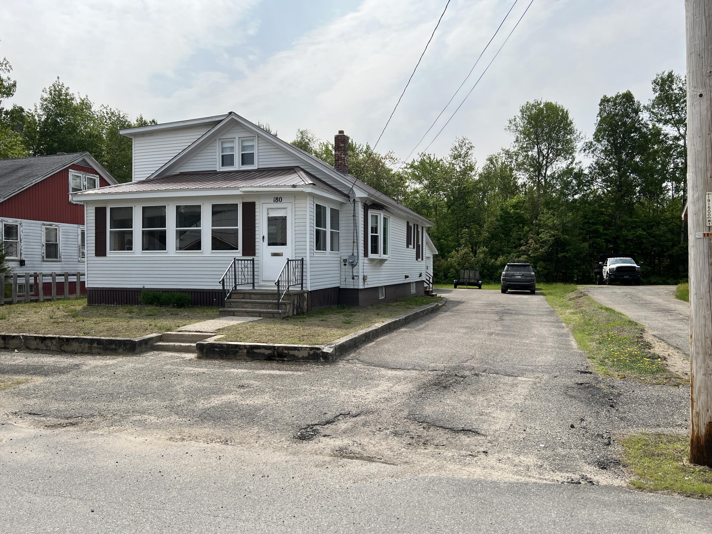 180 Bowdoin Street Millinocket, ME 04462 - Photo 7 of 42