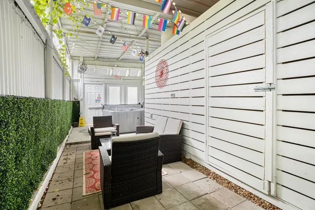 $1,250,000 | 1502 39th Street, Galveston, TX 77550