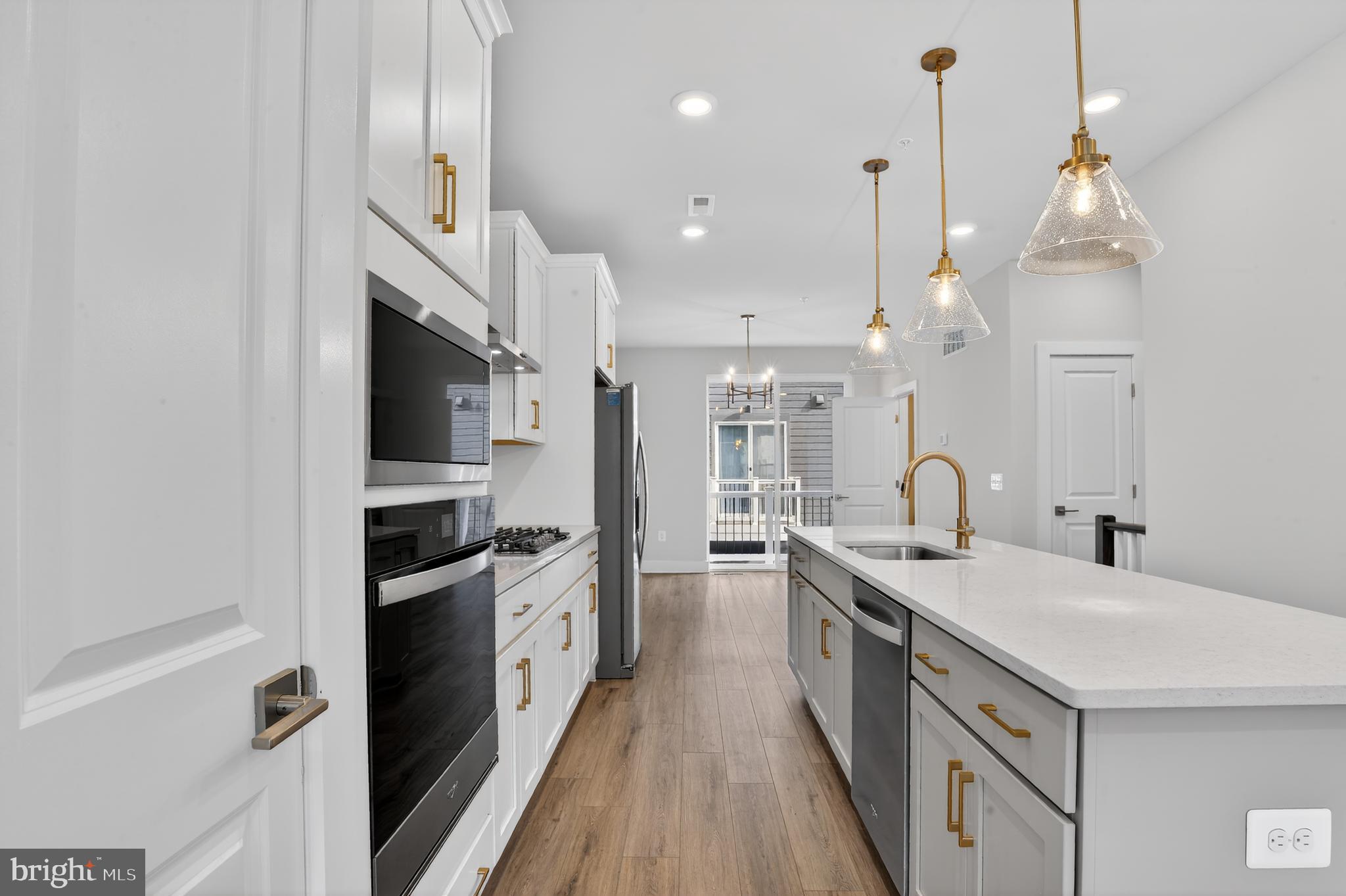 2727 Light Street Baltimore, MD 21230 - Photo 7 of 23