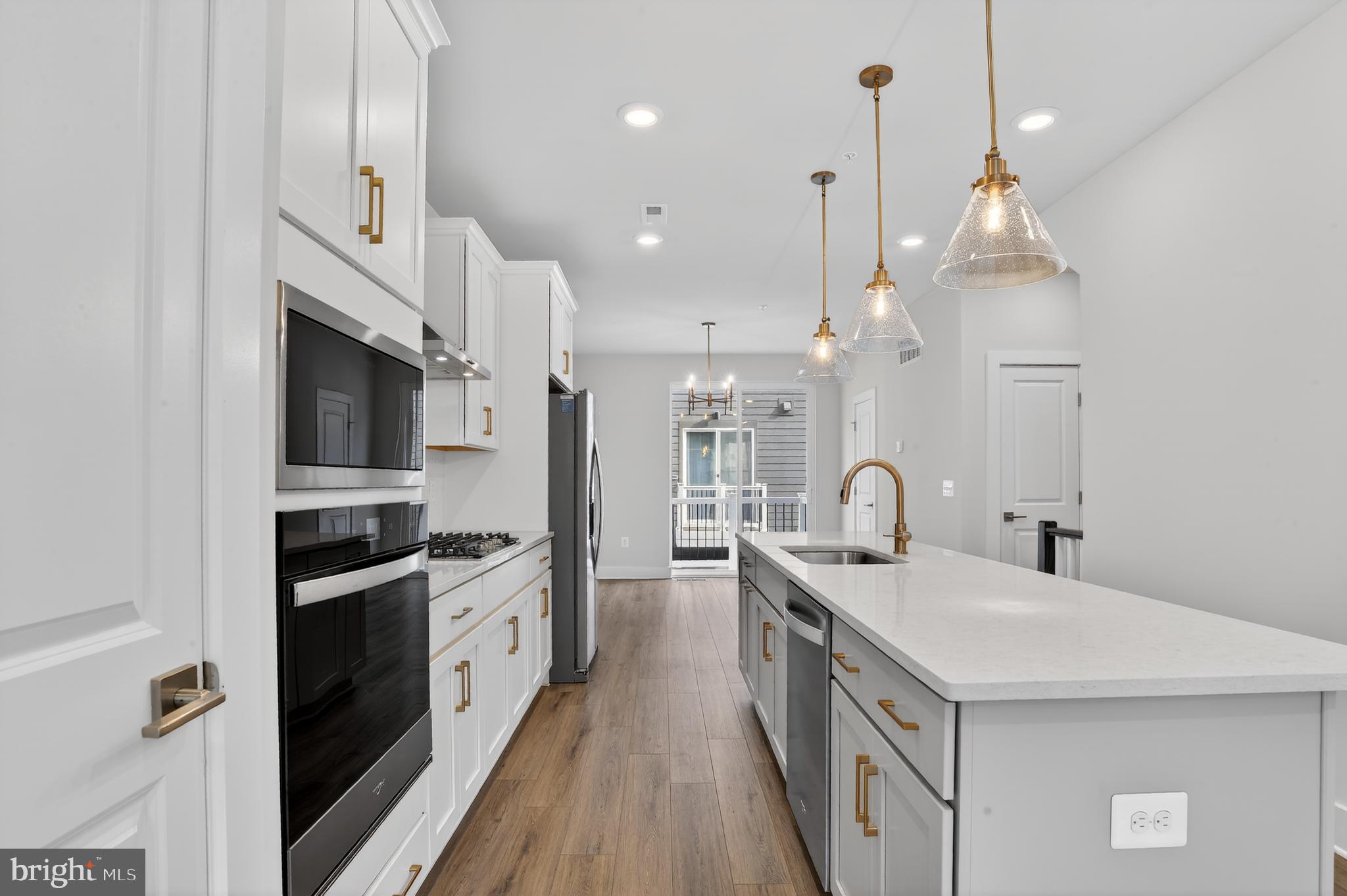 2727 Light Street Baltimore, MD 21230 - Photo 8 of 23