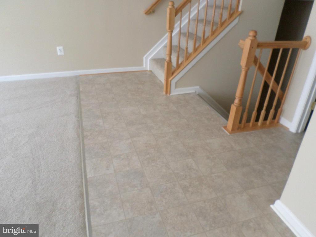 7110 Silverleaf Oak Road, Unit 170 Elkridge, MD 21075 - Photo 2 of 22 Interior (General)