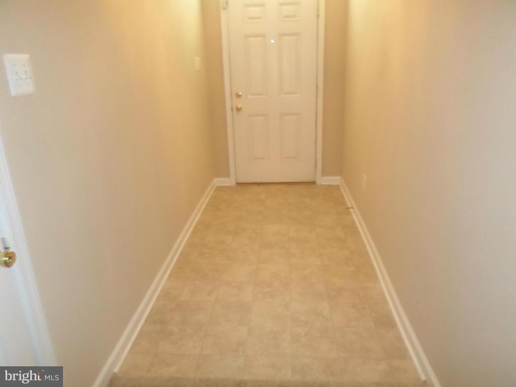 7110 Silverleaf Oak Road, Unit 170 Elkridge, MD 21075 - Photo 11 of 22 Interior (General)