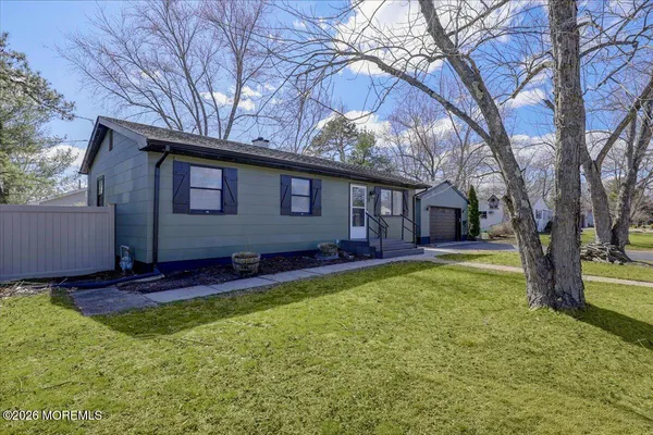 $400,000 | 19 Georgian Boulevard, Jackson, NJ 08527