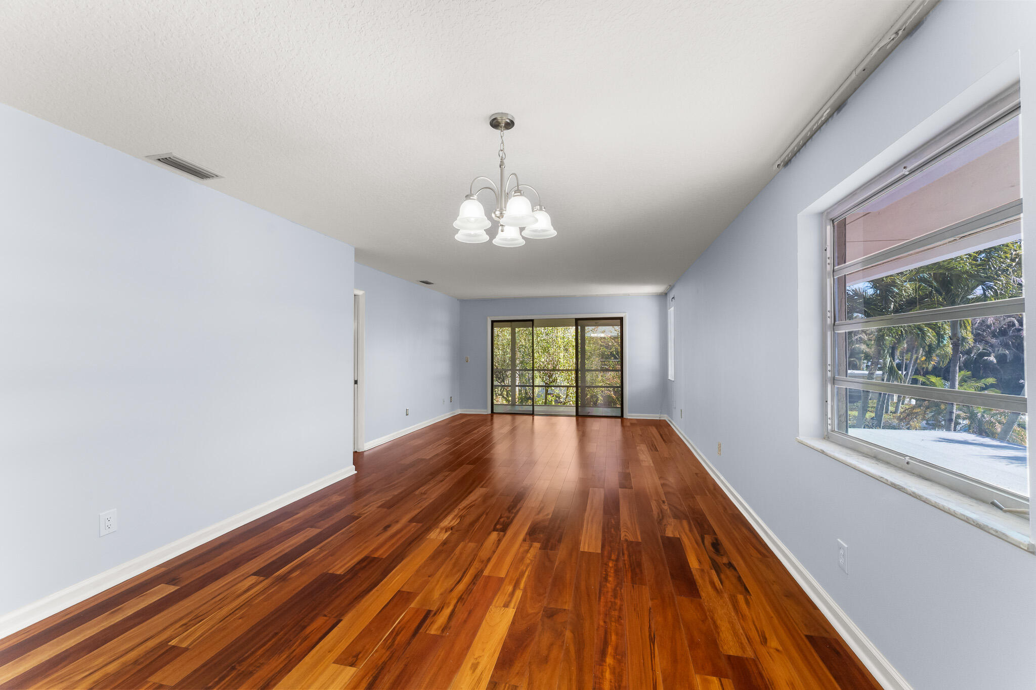 939 Northwest 11th Terrace, Unit 4 Stuart, FL 34994 - Photo 12 of 44 File.12 Living/Dining