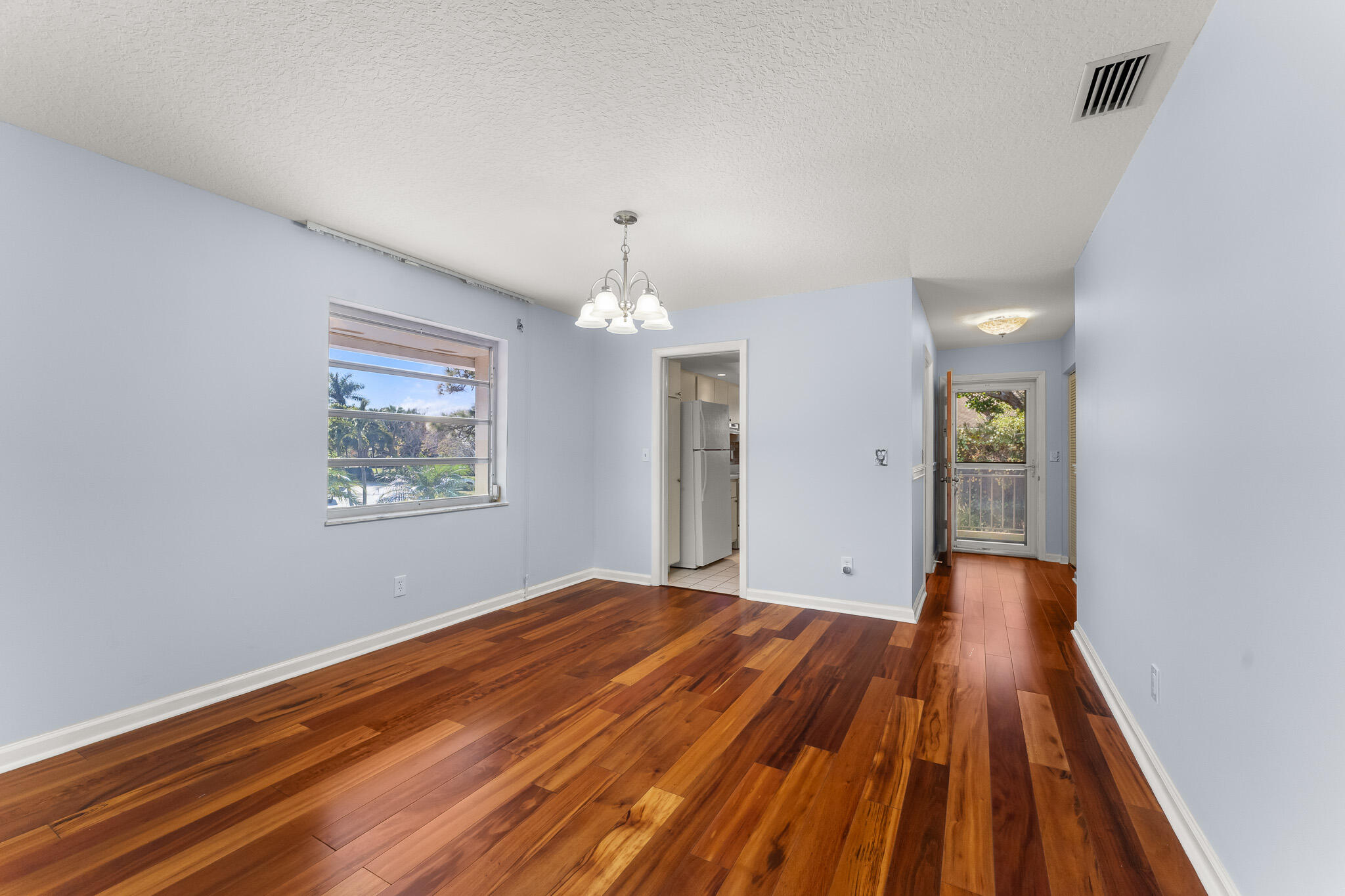 939 Northwest 11th Terrace, Unit 4 Stuart, FL 34994 - Photo 5 of 44 File.4 Facing Entry