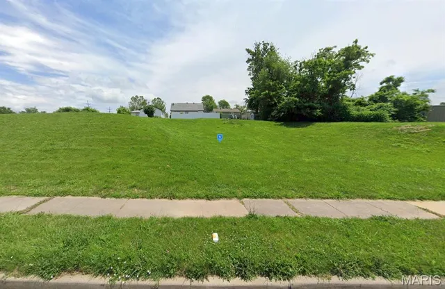 $16,999 | 5948 Madison Avenue, St. Louis, MO 63134