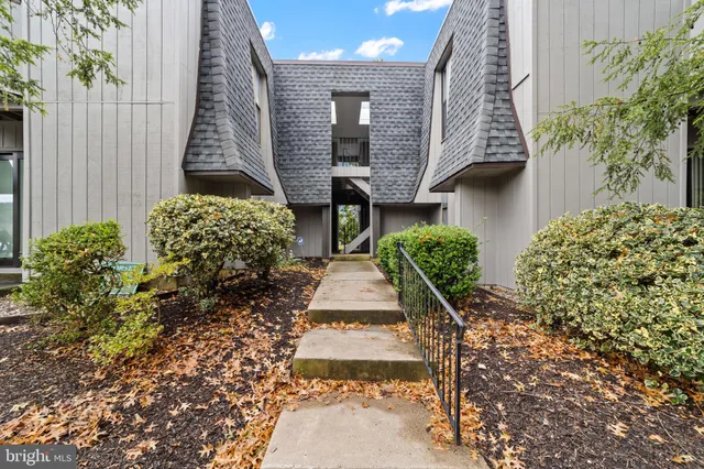 $139,999 | 25 South Church Road, Unit 36, Maple Shade, NJ 08052