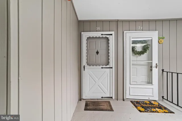 a view of front door with a door