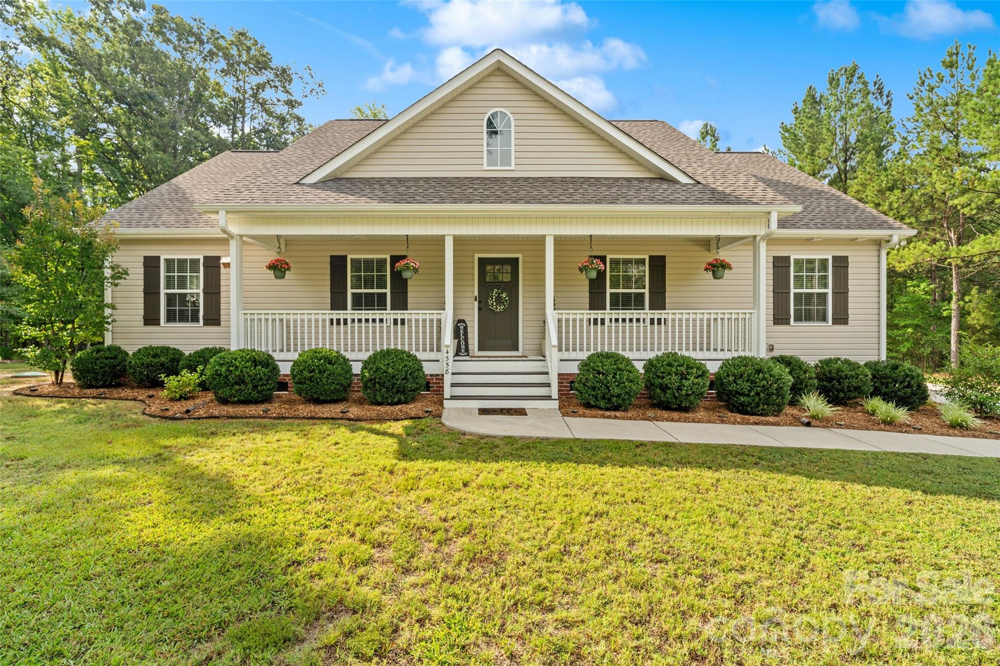 4558 Simpson Road Edgemoor, SC 29712 - Photo 2 of 43