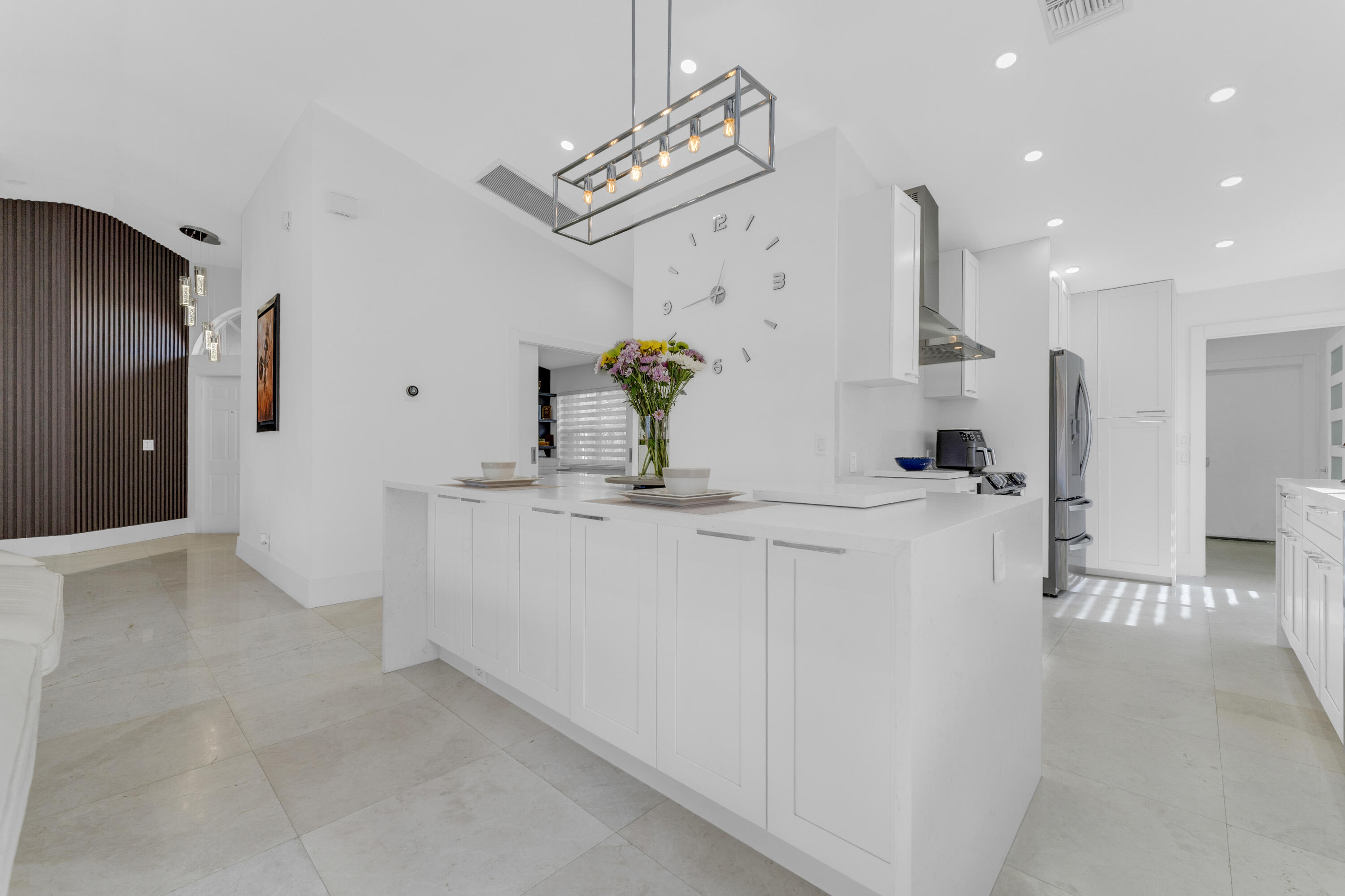 8024 Copenhagen Way Boca Raton, FL 33434 - Photo 11 of 69 11